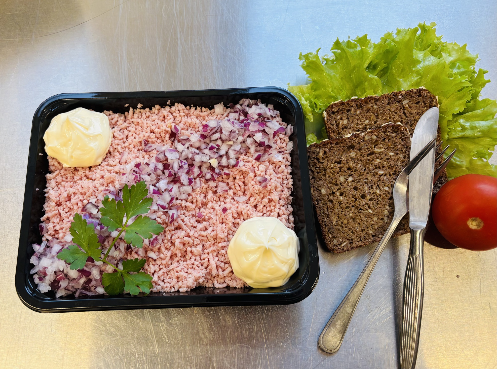 Hakket skinkesalat